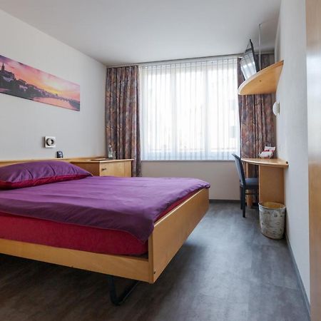 Hotel Rynach Райнах Экстерьер фото